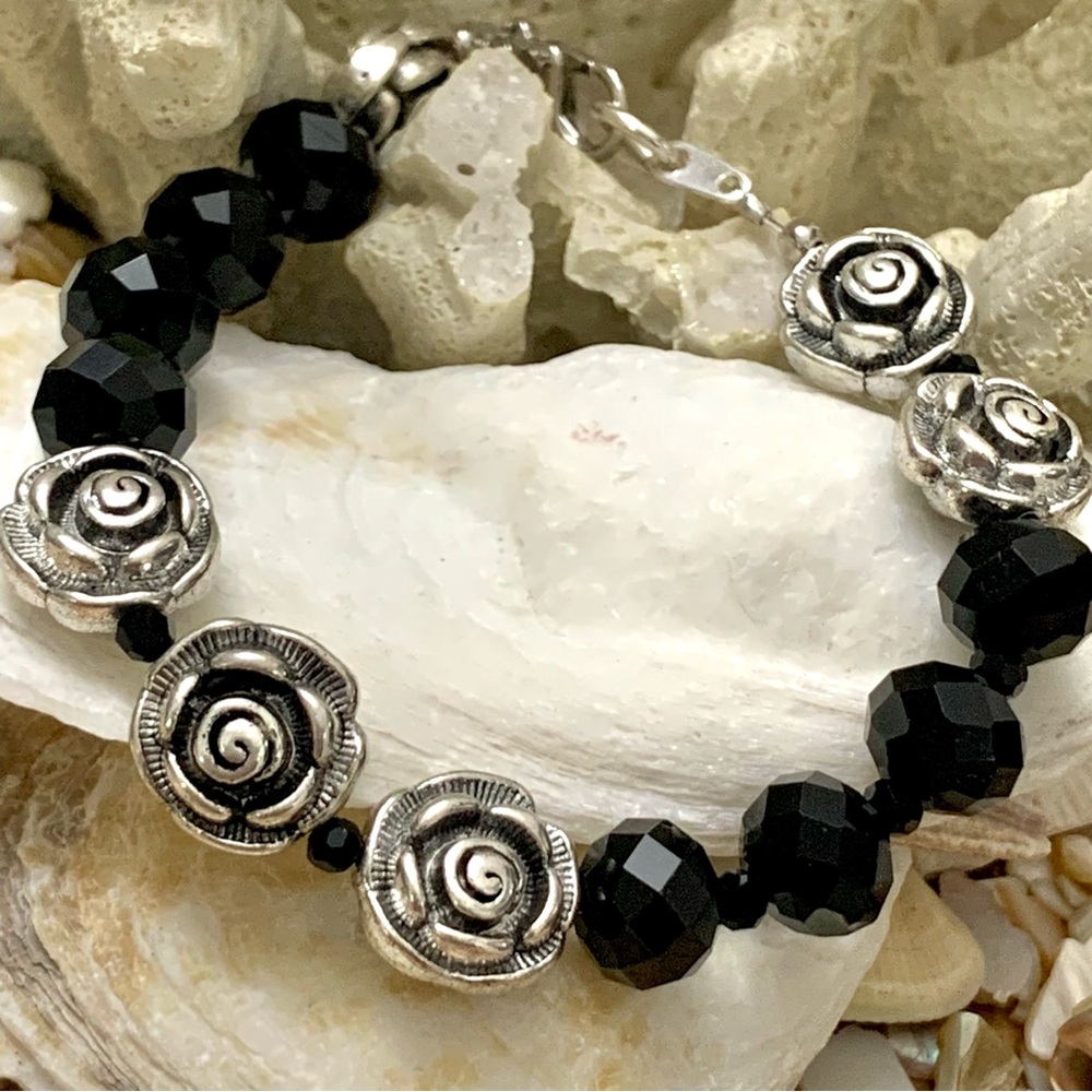 Triple Silver Rose Black Beaded Bracelet - Picture 1 of 3